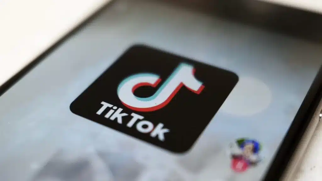 CBFW Meaning: Elevate Your Content And TikTok Insights